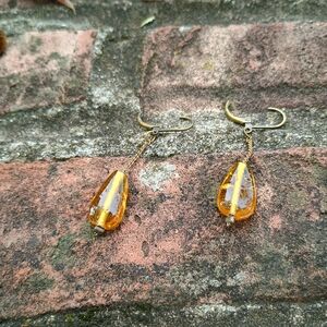 Vintage, mid-century, deco style amber art glass and bronze tone dangle earrings